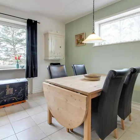 Holiday Neval - 8km From The Sea In Western Jutland By Interhome Højer