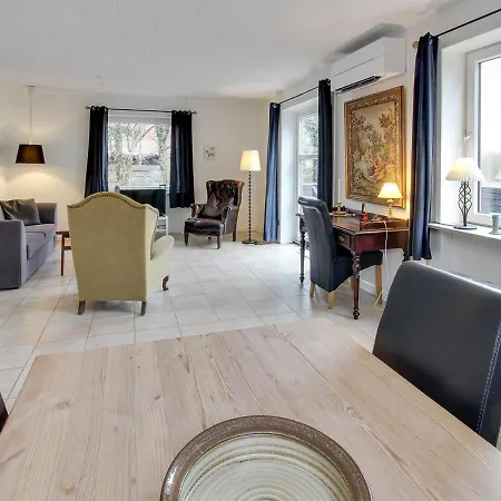 Holiday Neval - 8km From The Sea In Western Jutland By Interhome Hébergement de vacances Højer